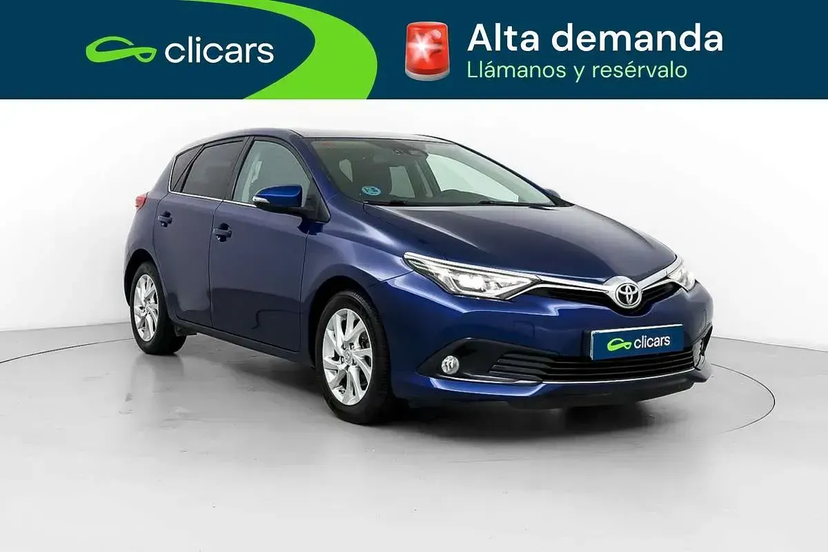 Usado Toyota Auris Business Edition 116 CV (85 kW) 2017 Azul Utilitario