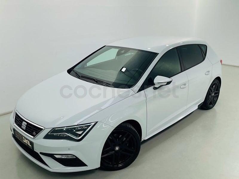 Usado Seat Leon FR 150 CV (110 kW) 2020 Blanco Berlina