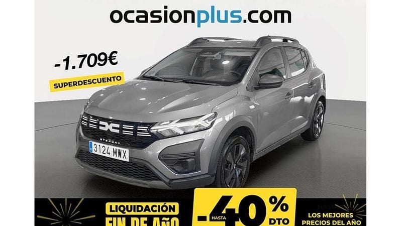 Gris Usado 2024 Dacia Sandero Essentiel Utilitario | 17.091 € (Un poco caro) - Imagen 1/4