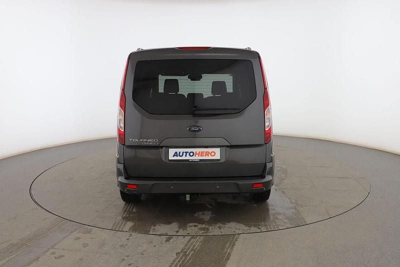 Usado Ford Tourneo Connect Titanium 120 CV (88 kW) 2020 Gris Monovolumen