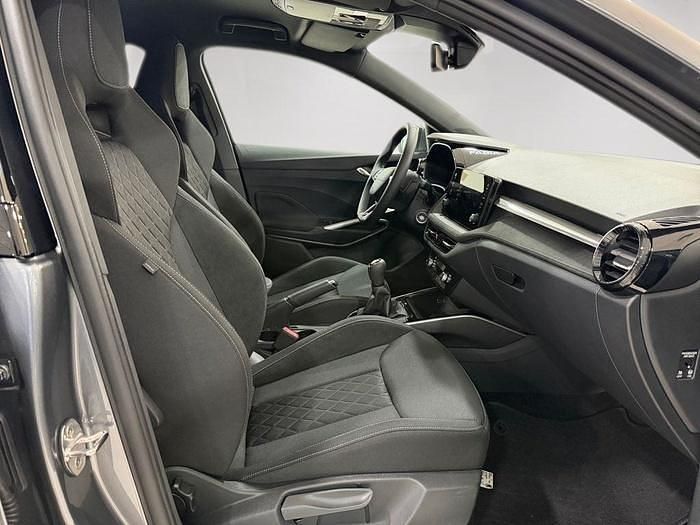 Nuevo Skoda Fabia 95 CV (69 kW) 2026 Gris Utilitario