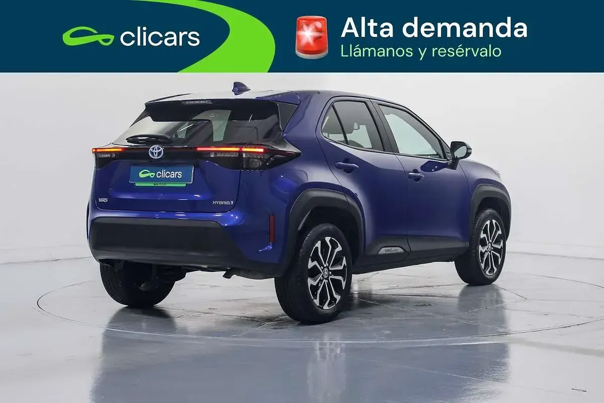 Usado Toyota Yaris Cross Active 91 CV (66 kW) 2023 Azul SUV