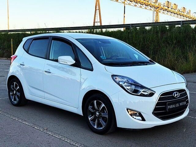 Blanco Usado 2015 Hyundai ix20 Utilitario | 11.500 € (Un poco caro) - Imagen 1/4