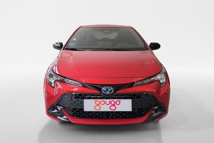 Nuevo Toyota Corolla Active 140 CV (102 kW) 2025 Rojo Berlina