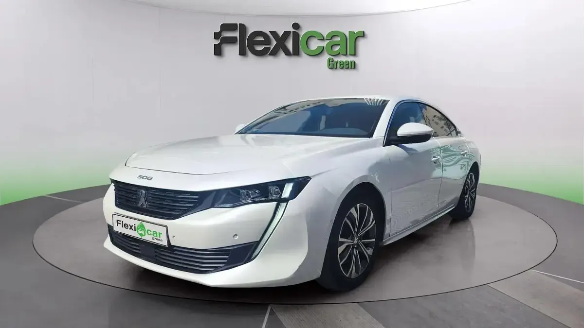 Usado Peugeot 508 SW Allure 226 CV (166 kW) 2021 Blanco Familiar