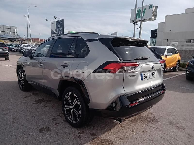 Usado Suzuki Across 306 CV (225 kW) 2023 Gris / plata SUV