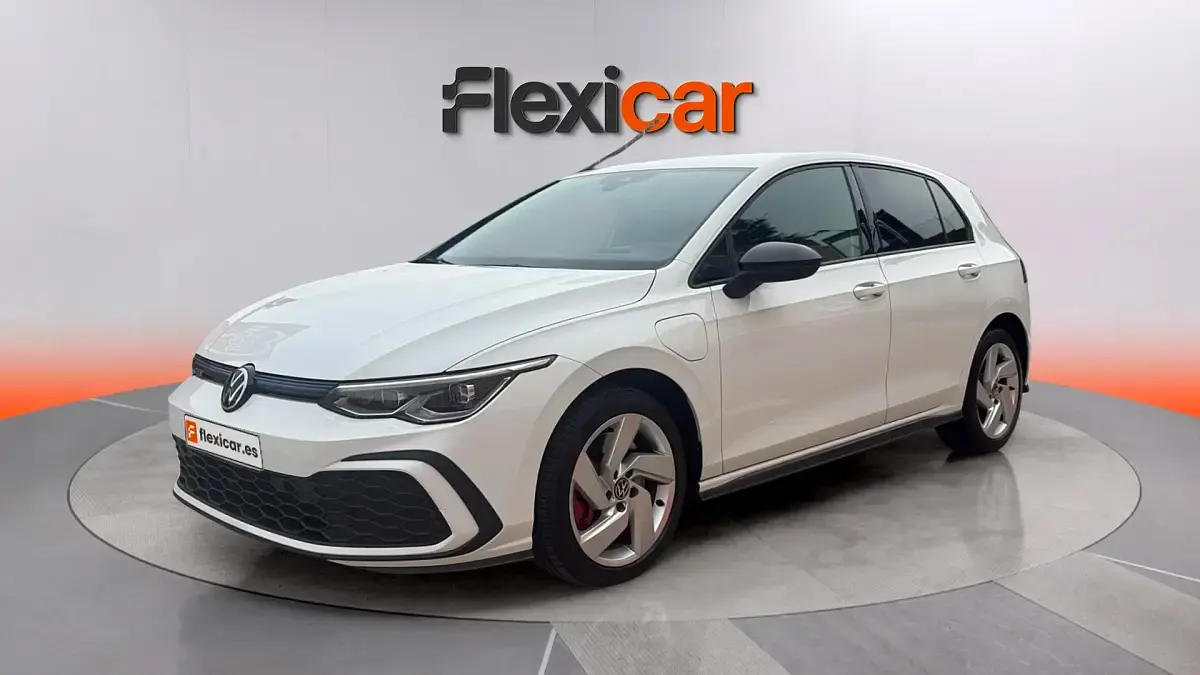 Usado VW Golf VIII GTE 245 CV (180 kW) 2021 Blanco Berlina