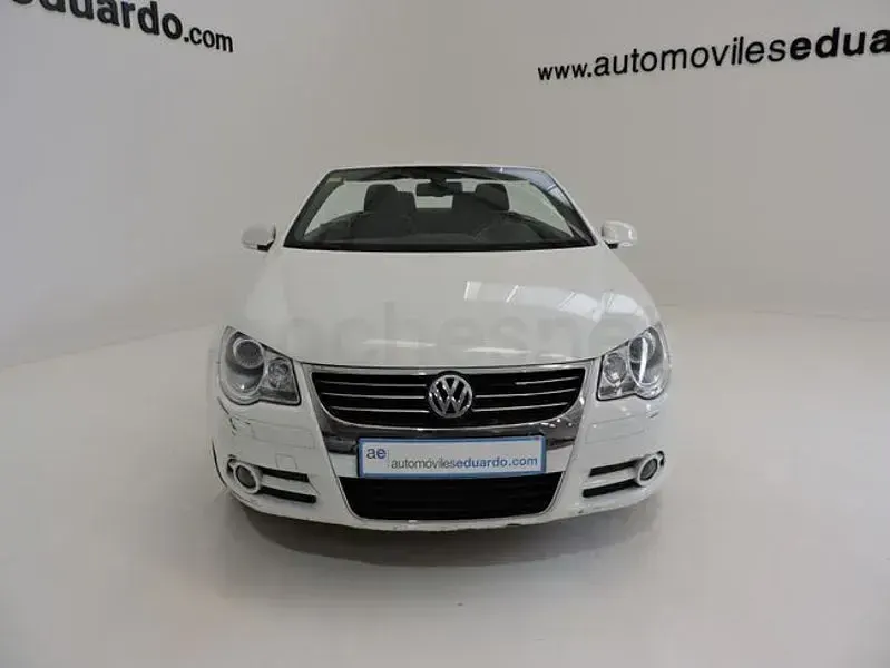 Usado VW Eos 150 CV (110 kW) 2008 Blanco Descapotable