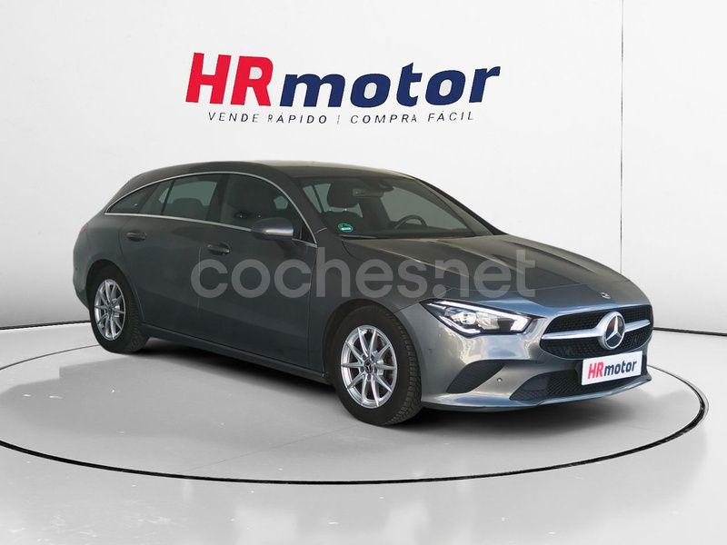 Gris / plata Usado 2020 Mercedes CLA200 Shooting Brake Familiar | 21.210 € (Super precio) - Imagen 1/4