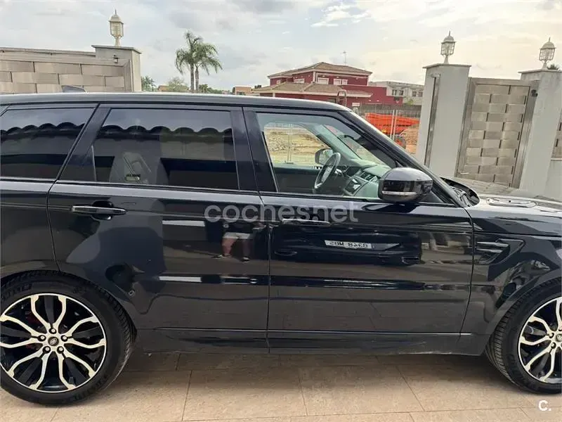 Usado Land Rover Range Rover Sport HSE Dynamic 258 CV (189 kW) 2018 Negro SUV