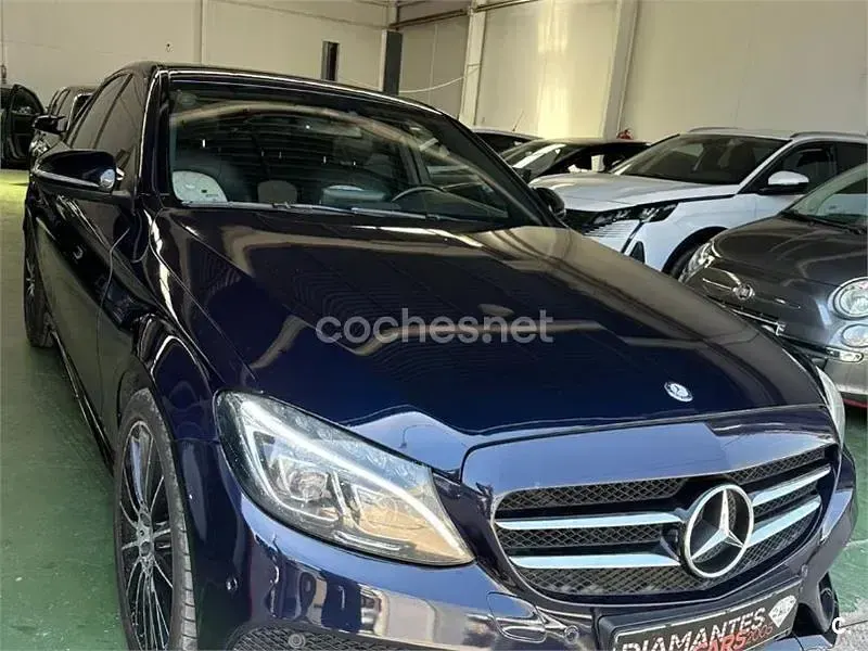 Usado Mercedes C220 170 CV (125 kW) 2015 Azul Familiar