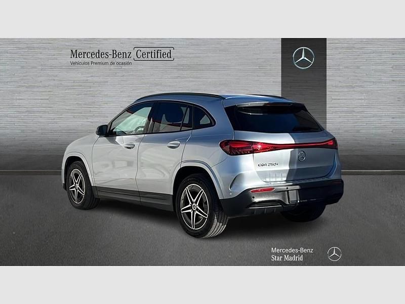 Usado Mercedes EQA250+ 139 kW (190 CV) 2025 Gris SUV