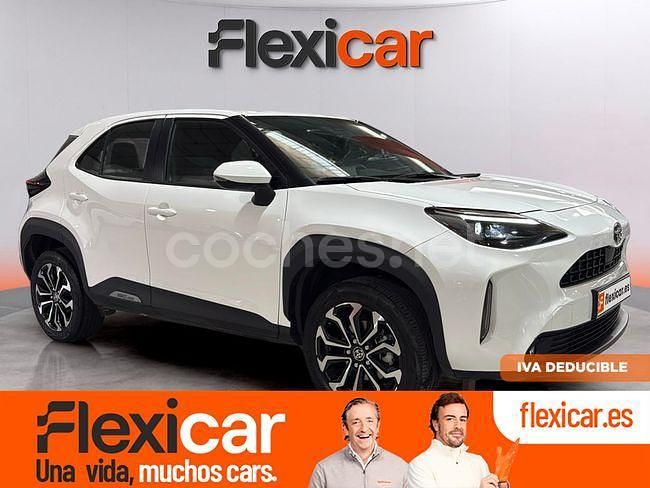 Blanco Usado 2024 Toyota Yaris Cross Active SUV | 25.490 € (Un poco caro) - Imagen 1/4