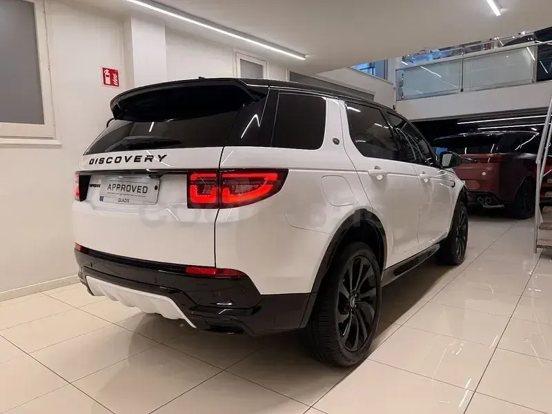 Usado Land Rover Discovery Sport SE Dynamic 204 CV (150 kW) 2024 Blanco SUV