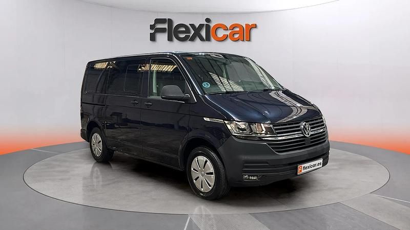 Azul Usado 2021 VW Caravelle Monovolumen | 29.690 € (Precio justo) - Imagen 1/4
