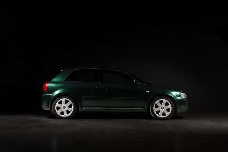 Usado Audi S3 210 CV (154 kW) 1999 Verde Utilitario