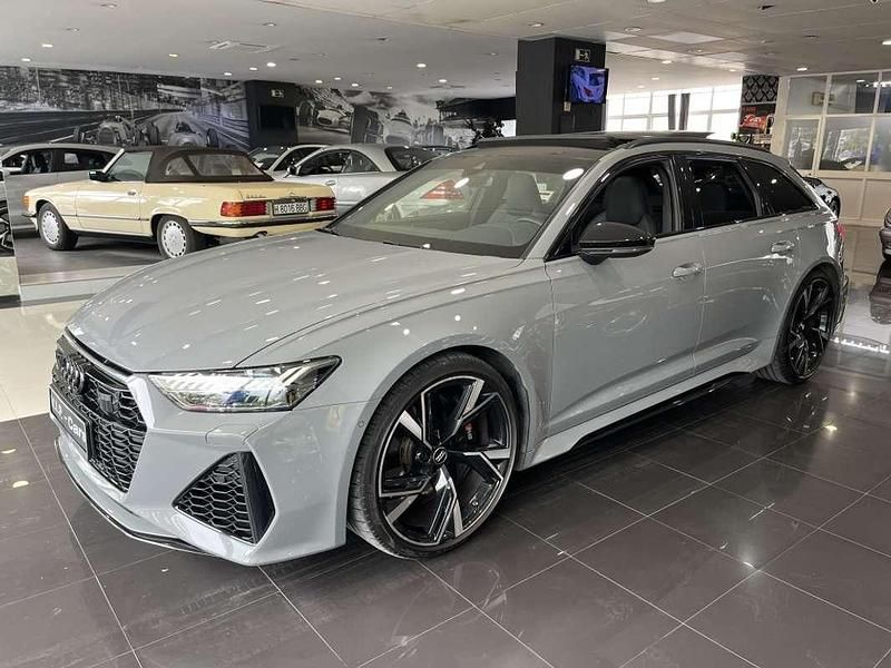 Usado Audi RS6 600 CV (441 kW) 2020 Gris Familiar