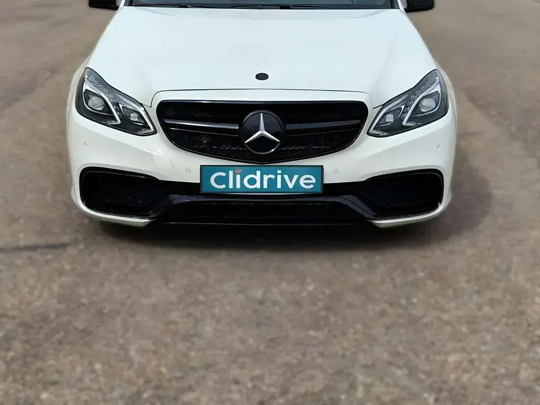 Usado Mercedes E220 Elegance 170 CV (125 kW) 2016 Blanco Berlina