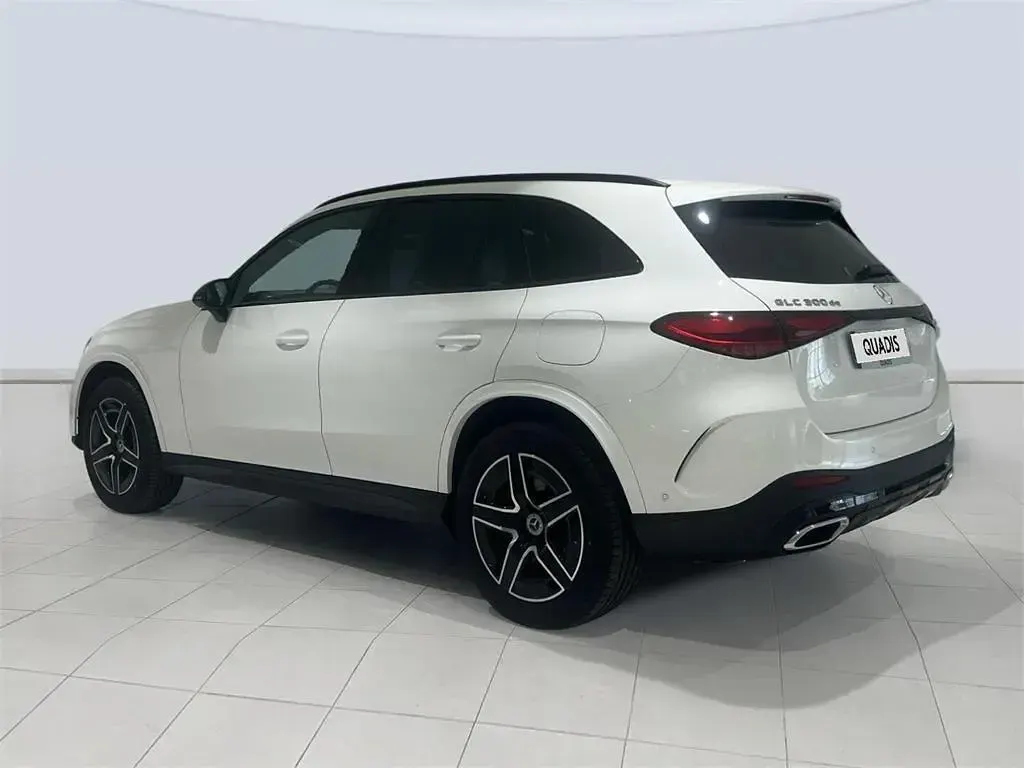 Nuevo Mercedes GLC300e 333 CV (244 kW) 2026 Blanco polar SUV