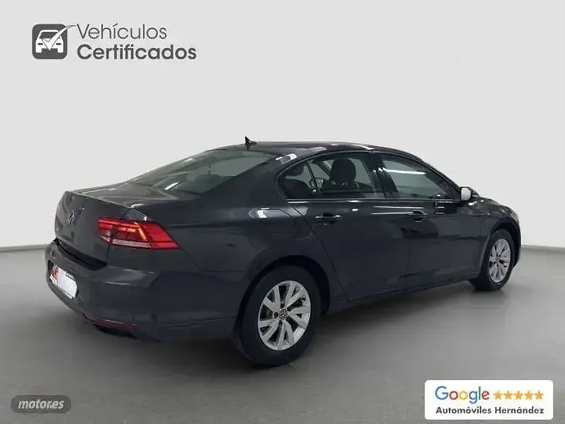Usado VW Passat Executive 122 CV (89 kW) 2020 Negro Berlina