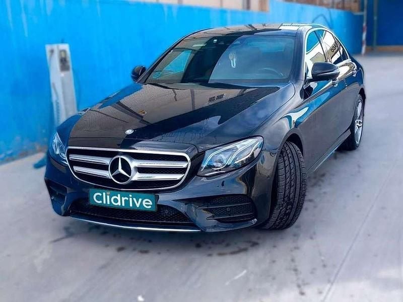 Usado Mercedes E350 258 CV (189 kW) 2017 Negro Berlina