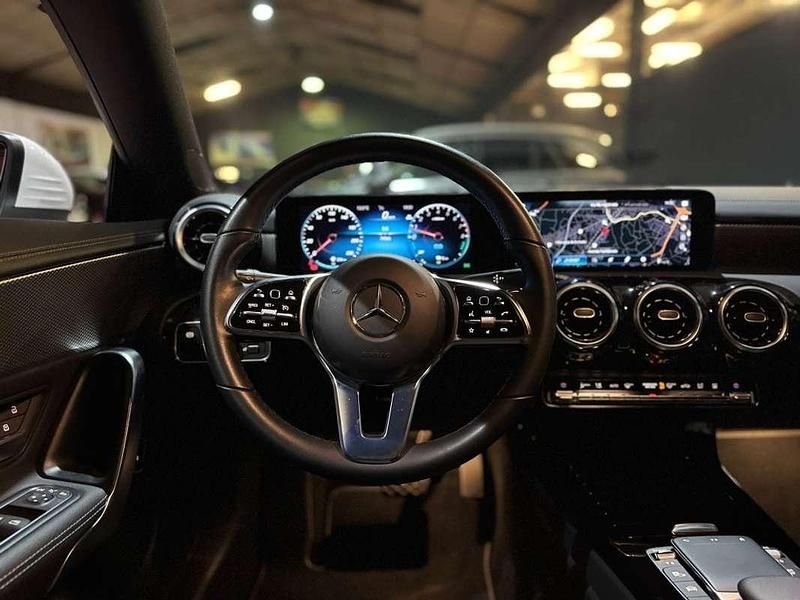 Usado Mercedes CLA250e 218 CV (160 kW) 2021 Blanco Berlina