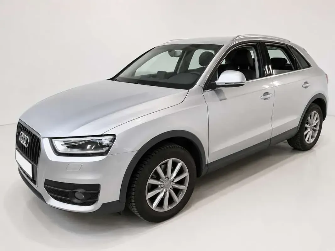 Usado Audi Q3 Ambition 211 CV (155 kW) 2012 Plateado SUV