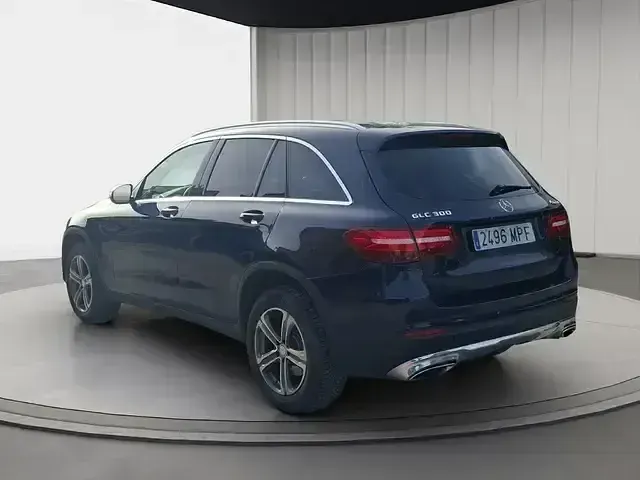 Usado Mercedes GLC300 258 CV (189 kW) 2016 Azul SUV