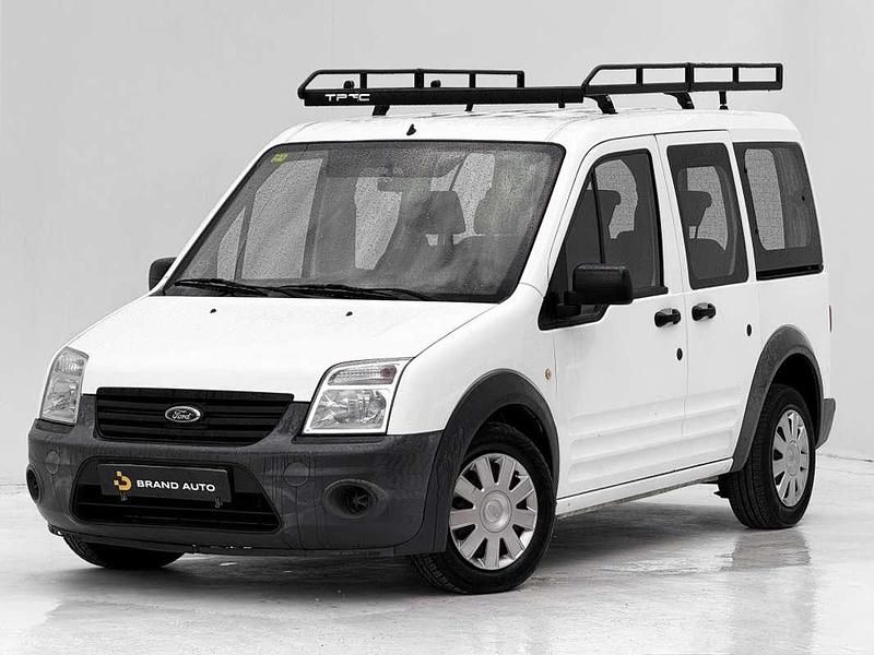 Blanco Usado 2013 Ford Tourneo Connect Trend Monovolumen | 6400 € - Imagen 1/4