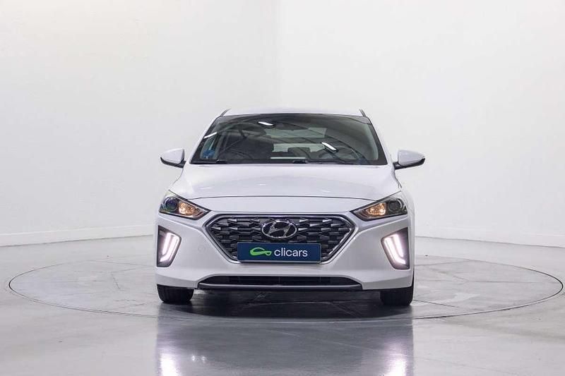 Usado Hyundai Ioniq 141 CV (103 kW) 2019 Blanco Utilitario