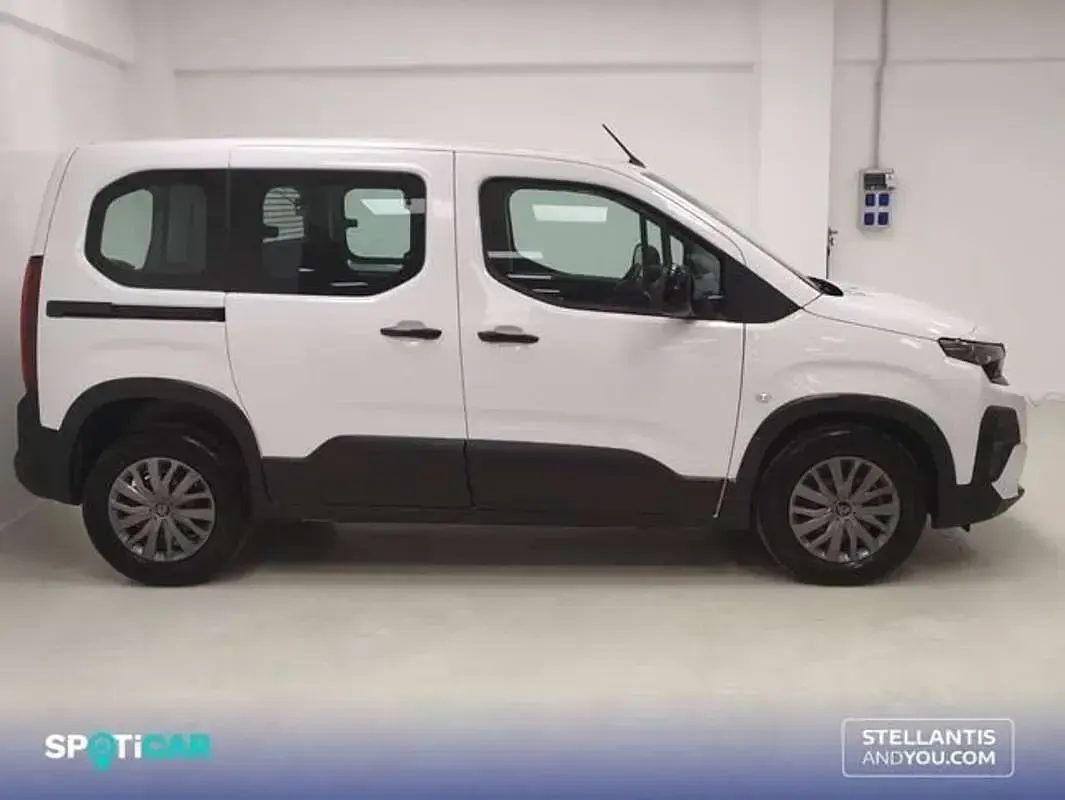Nuevo Peugeot Rifter Allure 131 CV (96 kW) 2026 Negro Monovolumen