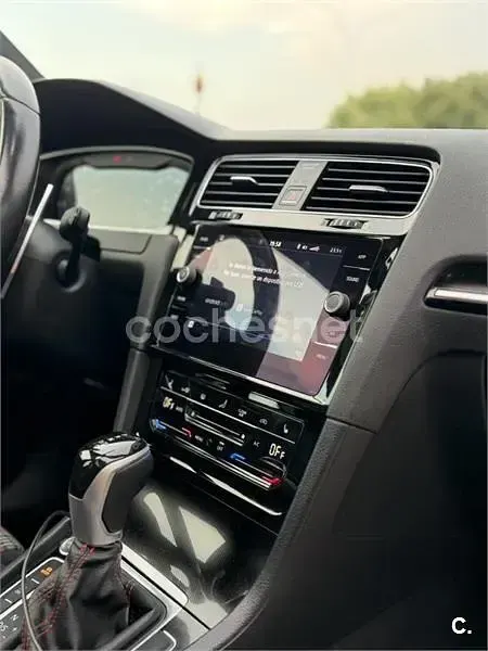 Usado VW Golf VII GTI 230 CV (169 kW) 2016 Gris / plata Berlina