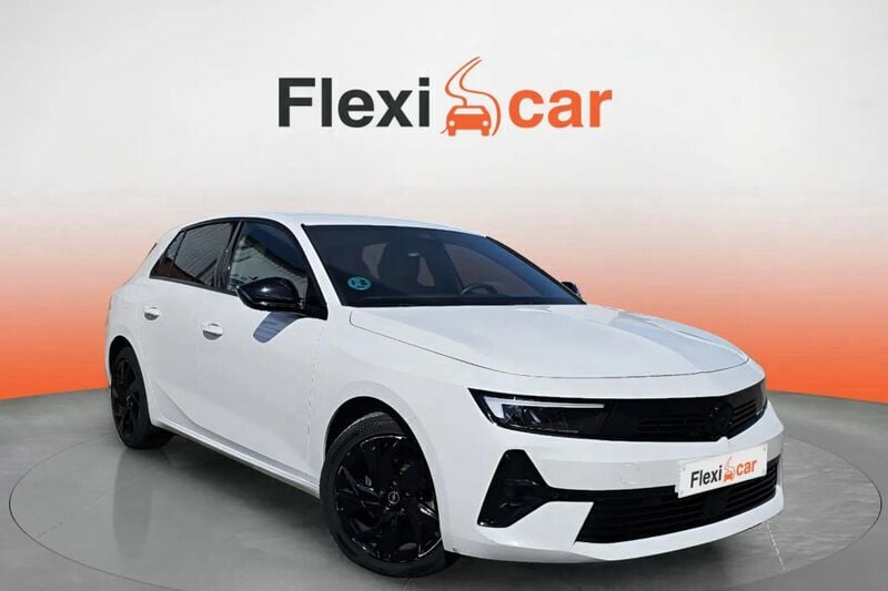 Blanco Usado 2023 Opel Astra Edition Familiar | 15.590 € (Precio justo) - Imagen 1/4