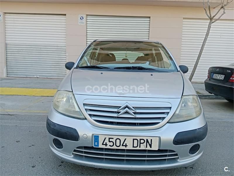 Usado Citroën C3 61 CV (44 kW) 2006 Gris / plata Berlina