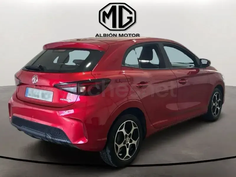Usado MG MG3 Comfort 116 CV (85 kW) 2025 Rojo Utilitario