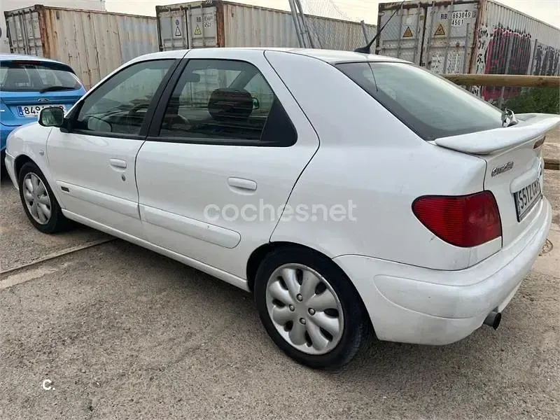 Brugt Citroën Xsara Exclusive 90 HK (66 kW) 2002 Hvid Sedan
