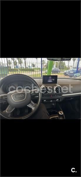 Usado Audi A3 Advanced 110 CV (80 kW) 2016 Negro Berlina