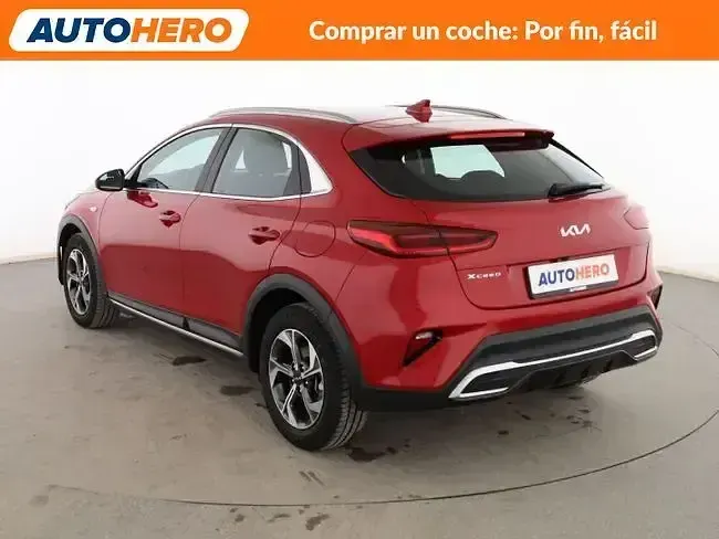 Usado Kia XCeed 120 CV (88 kW) 2024 Rojo SUV