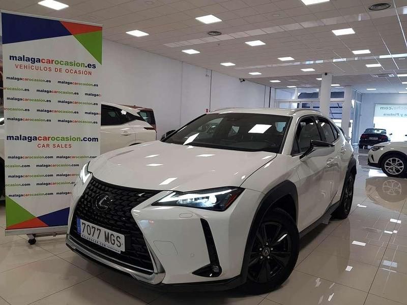 Usado Lexus UX 250h Business Edition 184 CV (135 kW) 2023 Blanco SUV