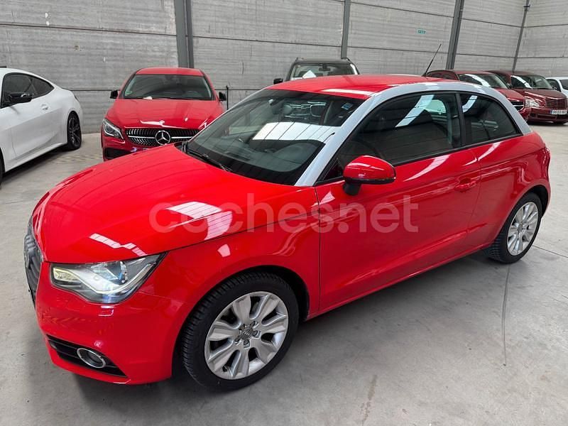 Usado Audi A1 Ambition 105 CV (77 kW) 2011 Rojo Berlina