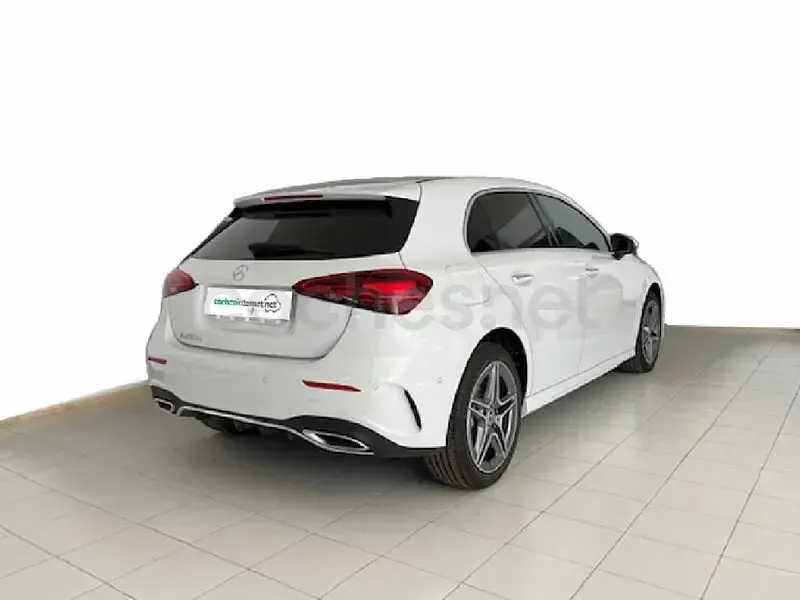 Usado Mercedes A250 218 CV (160 kW) 2025 Blanco Berlina