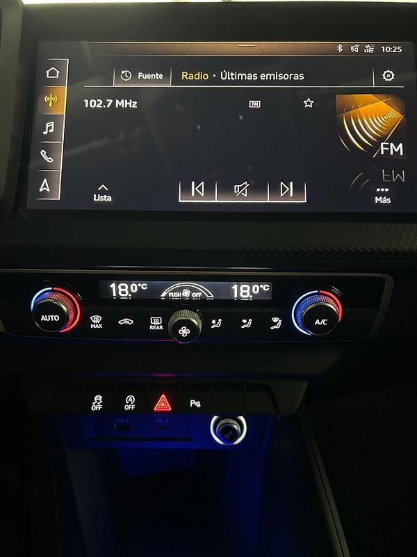 Azul Usado 2018 Audi A1 Utilitario | 17.500 € (Un poco caro) - Imagen 1/4