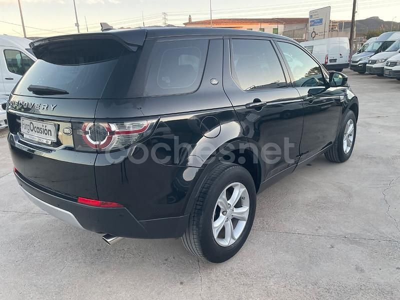 Usado Land Rover Discovery Sport HSE 150 CV (110 kW) 2015 Negro SUV