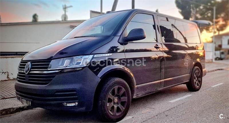 Usado VW Caravelle 110 CV (80 kW) 2020 Negro Van
