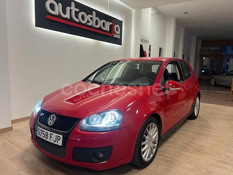 Rojo Usado 2006 VW Golf GT Berlina | 6900 € (Caro) - Imagen 1/4