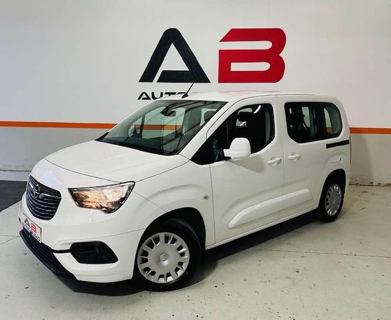 Blanco Usado 2022 Opel Combo Life Edition Monovolumen | 13.900 € (Un poco caro) - Imagen 1/4