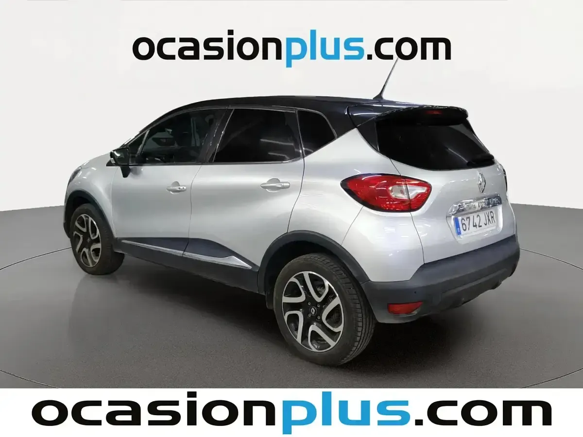 Usado Renault Captur Zen 90 CV (66 kW) 2017 Gris SUV