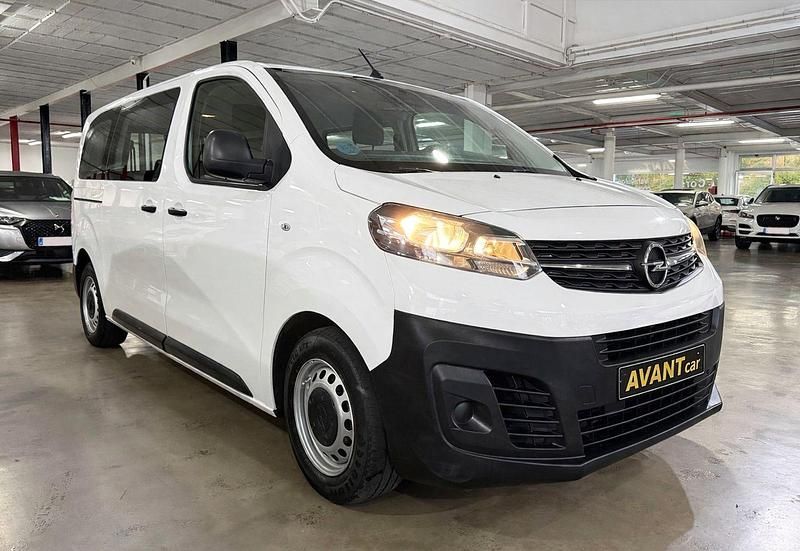 Usado Opel Vivaro 120 HP (88 kW) 2021 Branco Monovolume