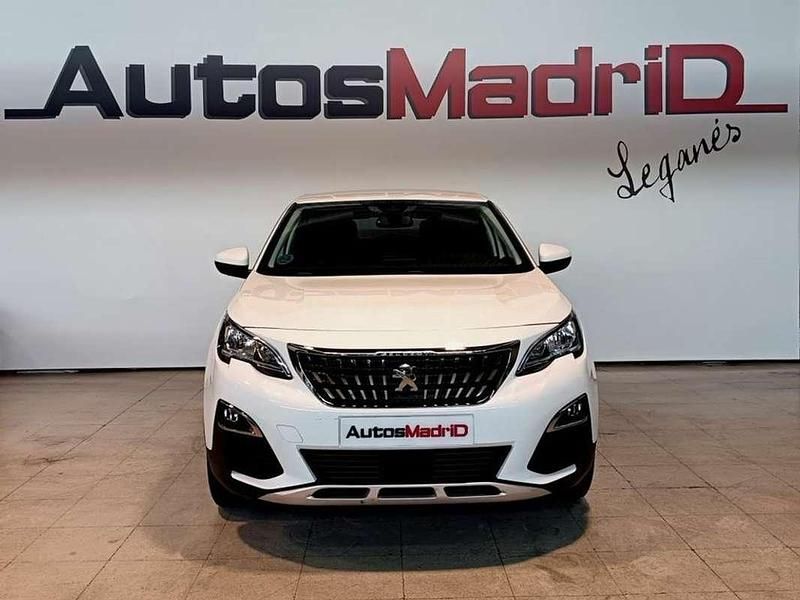 Usado Peugeot 3008 Allure 131 CV (96 kW) 2019 Blanco SUV