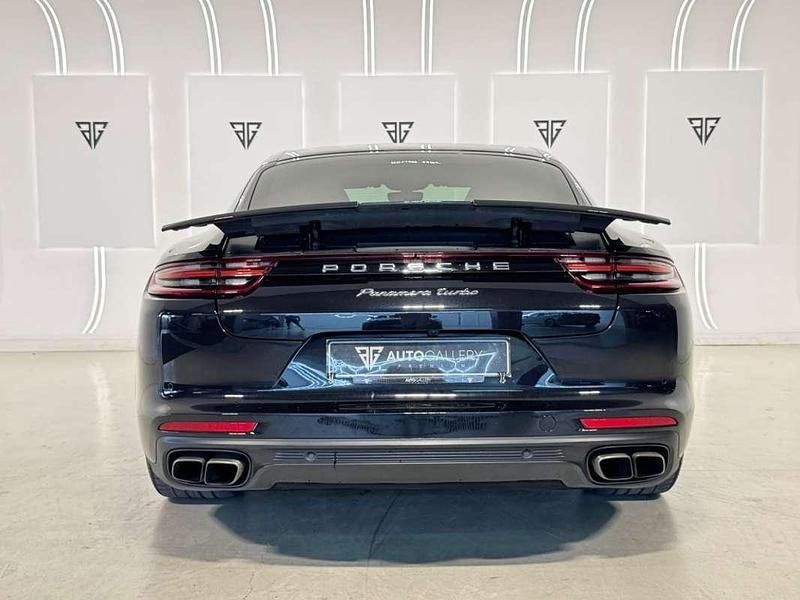 Usado Porsche Panamera Turbo 549 CV (403 kW) 2017 Negro Berlina
